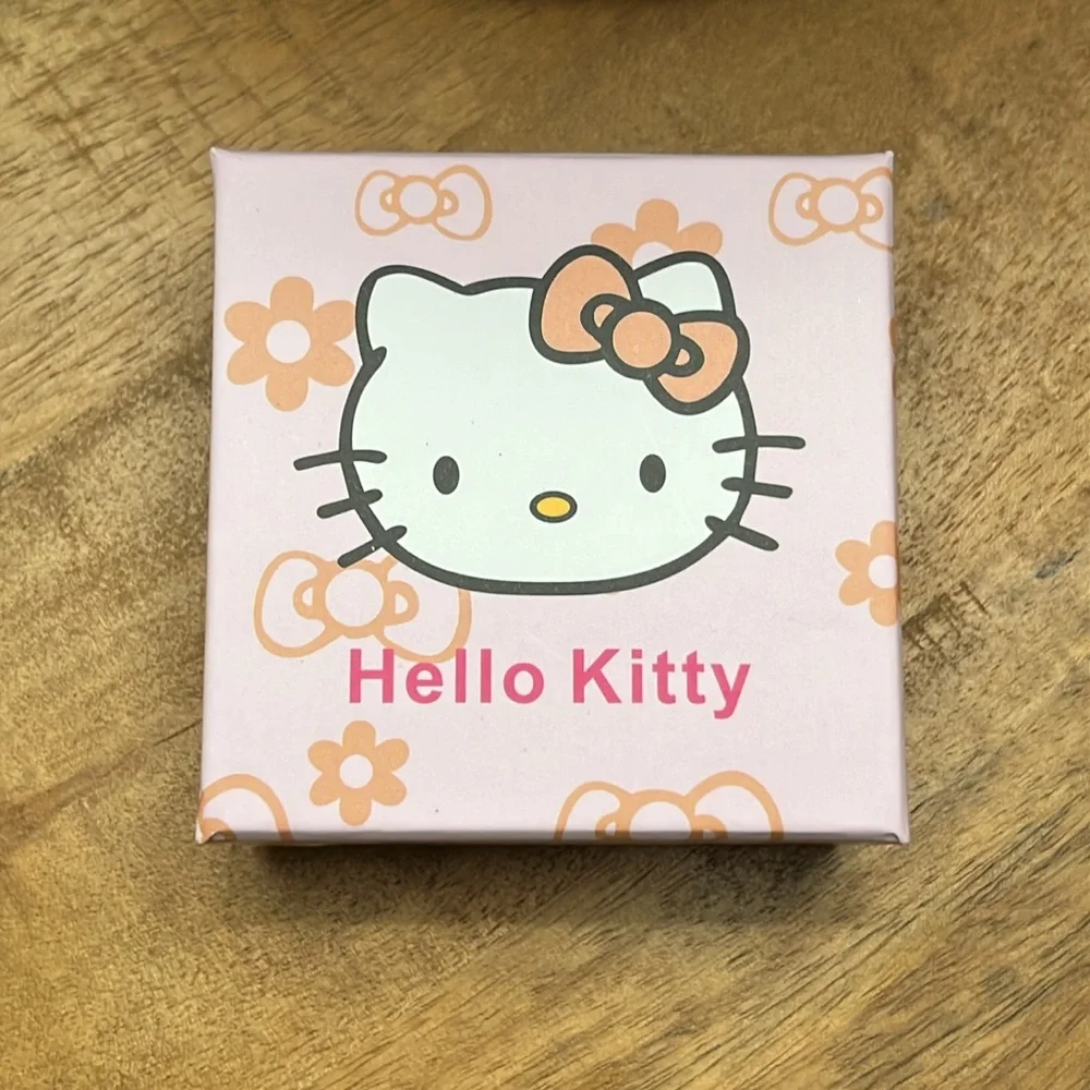 HELLO KITTY HOOP EARRINGS-NEW